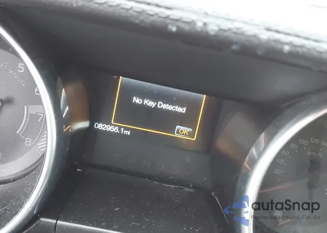 2018 Ford Mustang Ecoboost z USA, uszkodzony, nr VIN 1FA6P8TH3J5109343